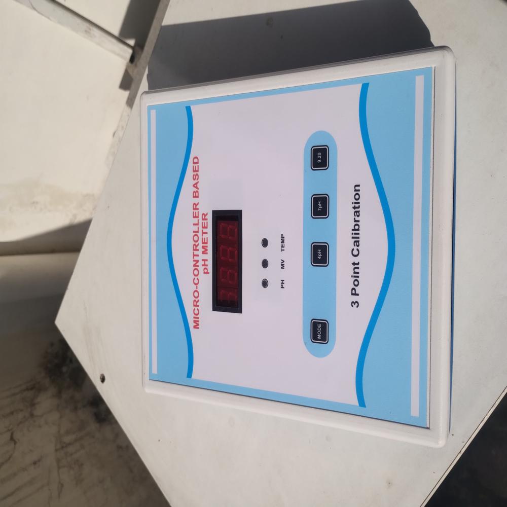 Digital Ph Meter